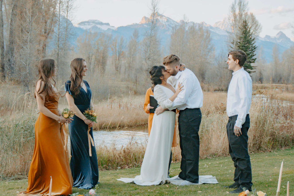 First Kiss During Luxury Fall Elopement