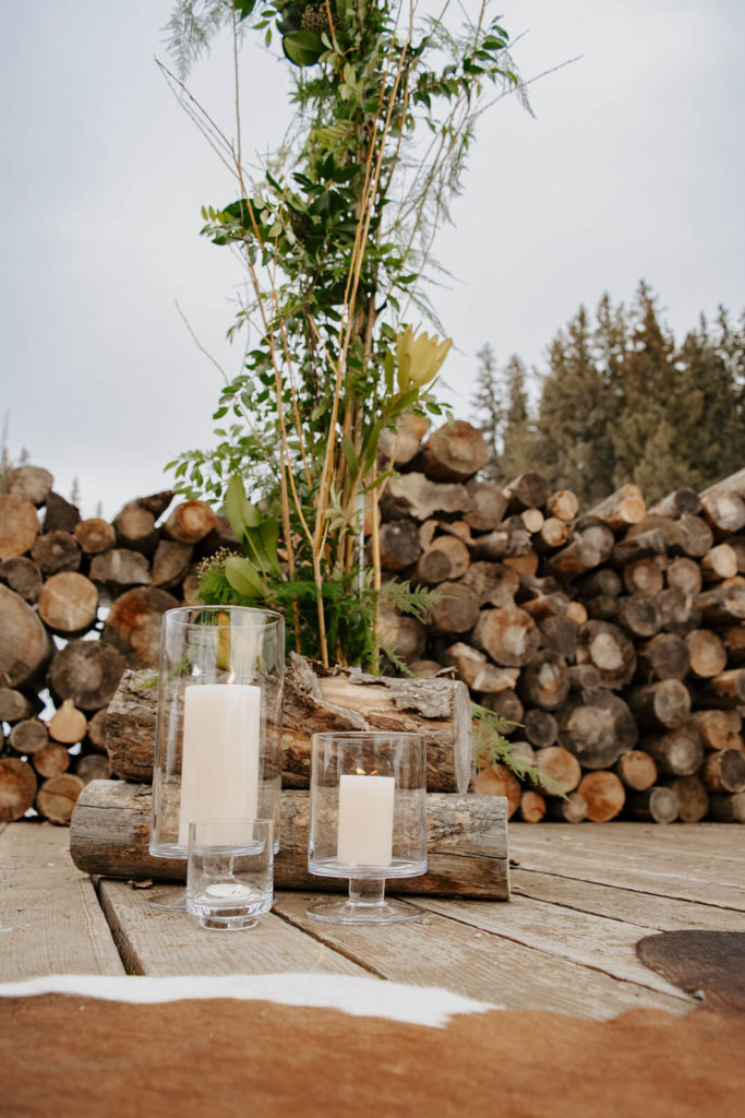 Decor for Rustic Winter Wedding in Wyoming