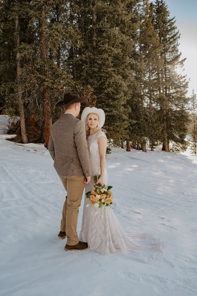 Winter Wedding Photography in Snow