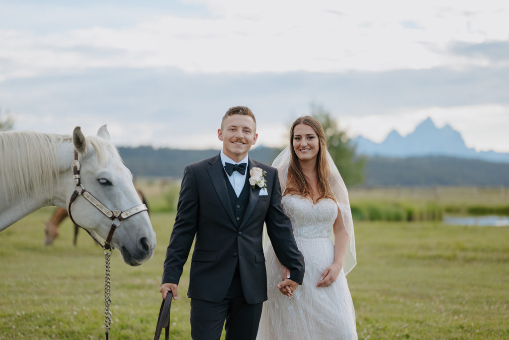 Bride and groom tie the knot at Diamond Cross ranch. 
