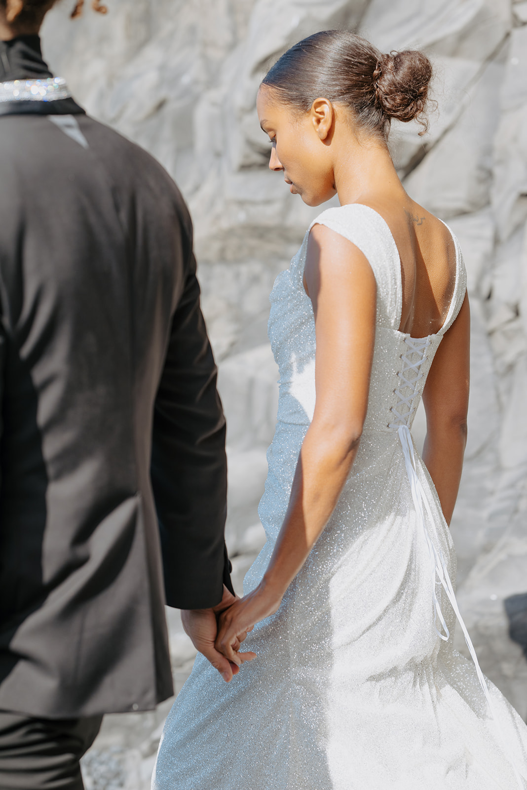 An intimate Iceland Wedding | Foxtails Photography